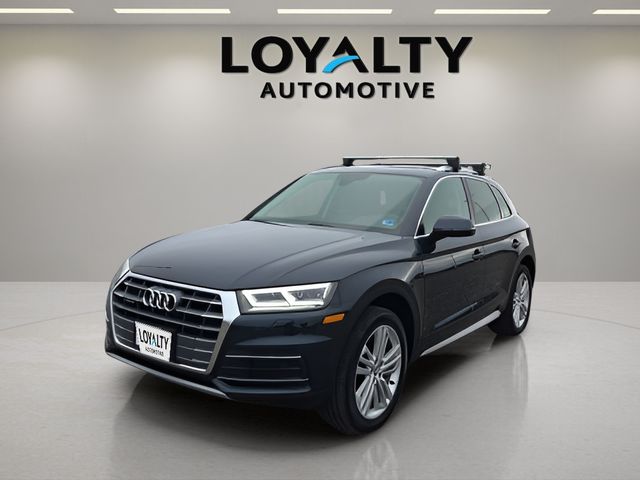 2019 Audi Q5 2.0T quattro S tronic Premium Plus's photo