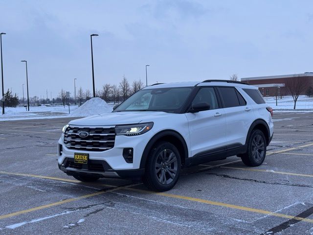 2026 Ford Explorer Active (200A)