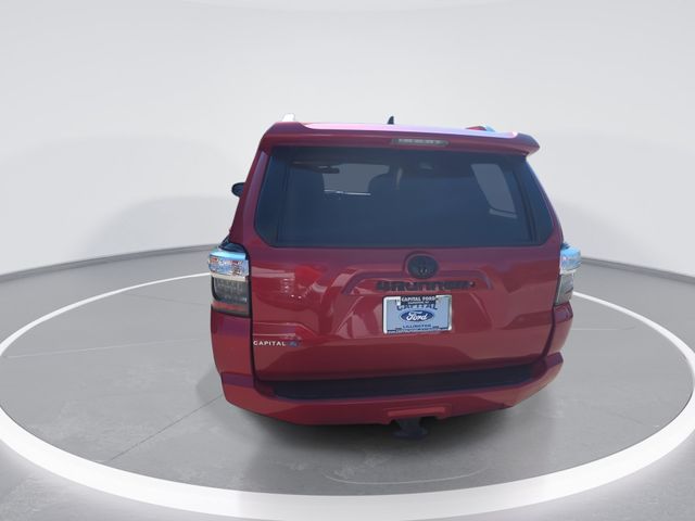 Used 2017 Barcelona Red Metallic Toyota SR5 Premium image 7