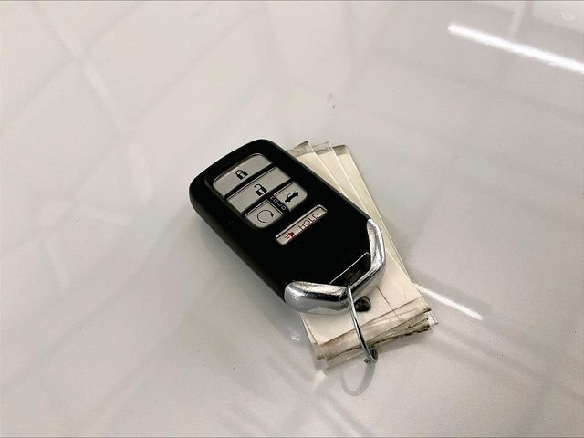 2019 Honda Accord EX White at Honda North