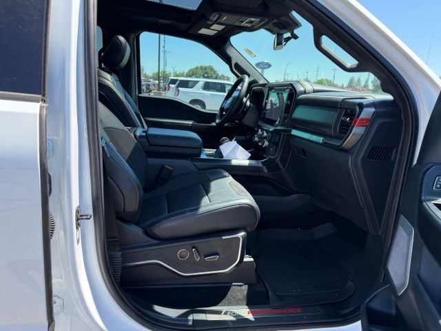 2024 White Ford F-150 Raptor 4X4 Truck