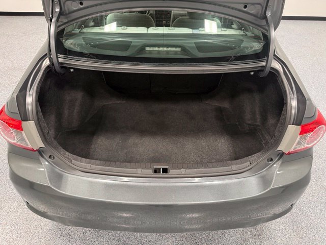 Used 2013 Gray Toyota L image 22