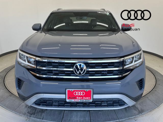 Used 2022 Gray Volkswagen 3.6L V6 SE w/Technology image 2