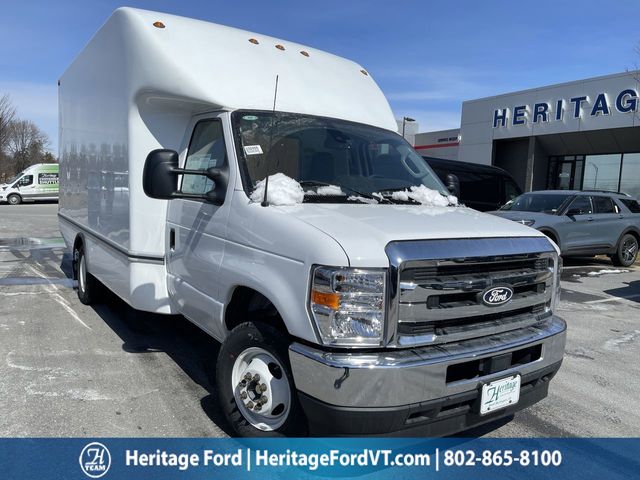 2026 Ford E-Series Chassis E-350 SD Cutaway 138 RWD