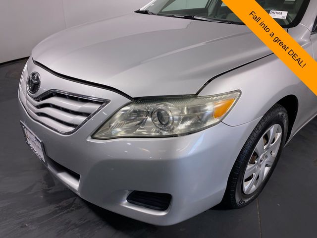 2011 Toyota Camry  25