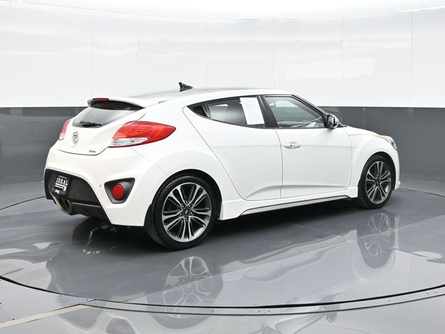 2016 Hyundai Veloster Turbo 9