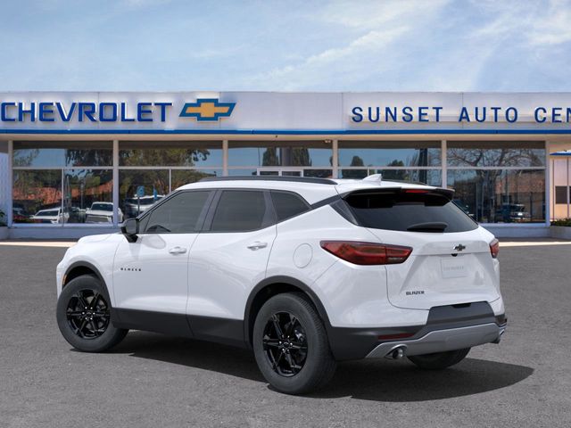 2025 Chevrolet Blazer LT photo