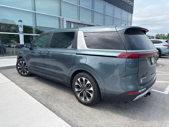 Certified Used 2024 Blue Kia EX image 4