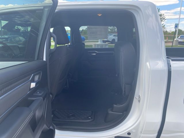2026 Ram 1500 Big Horn/Lone Star - Bright White Clearcoat exterior view 14