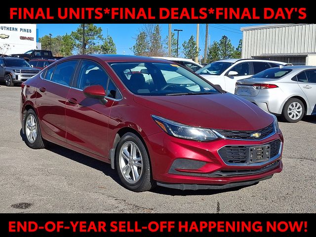 2017 Chevrolet Cruze LT's photo