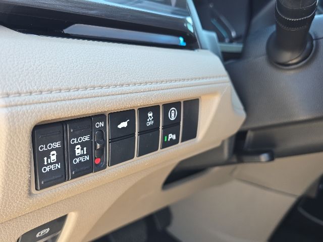 2023 Honda Odyssey Elite:B02324