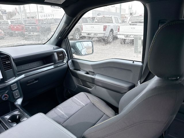2025 Ford F-150 STX photo