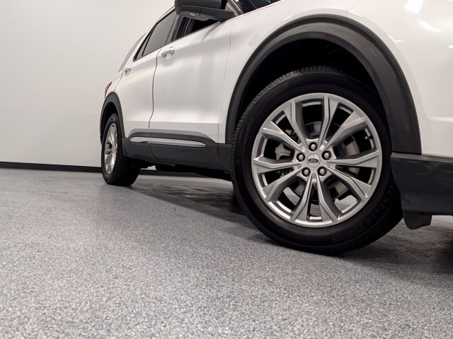 Used 2020 White Ford XLT image 2
