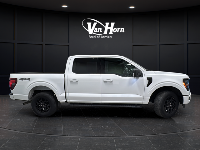 Used 2024 Oxford White Ford XLT image 8