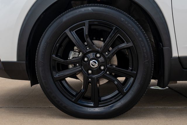 2020 Nissan Kicks SR White at Central Houston Nissan
