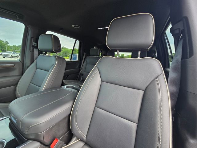 2025 Chevrolet Tahoe Premier:C02748