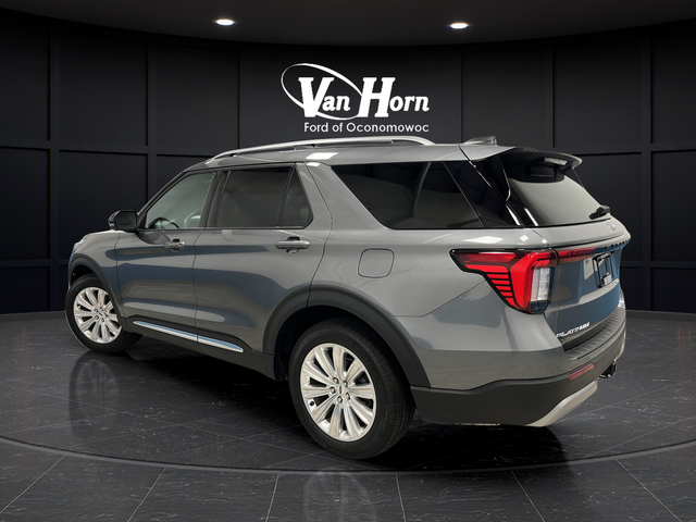 Used 2025 Carbonized Gray Metallic Ford Platinum image 5