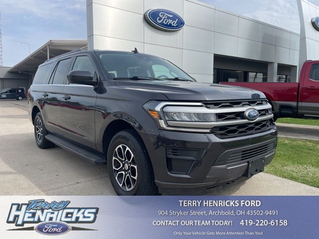 Dark Matter Gray Metallic 2024 Ford Expedition MAX XLT 4WD SUV / Crossover Four-Wheel Drive Automatic