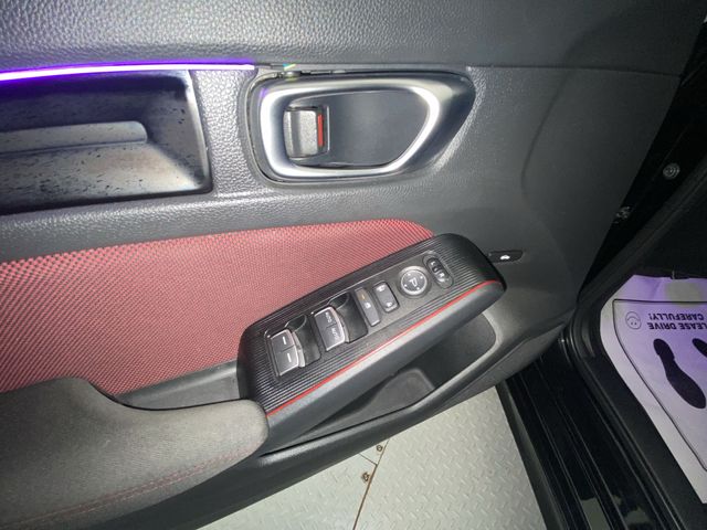 Used 2022 Black Honda Si image 13