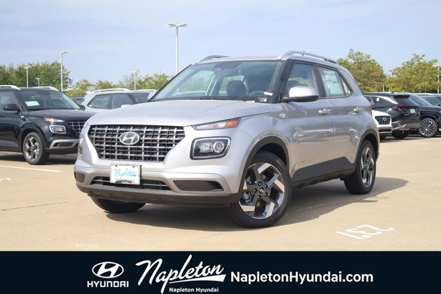 Shimmering Silver 2026 Hyundai Venue SUV / Crossover Front-Wheel Drive Continuously Variable Transmission