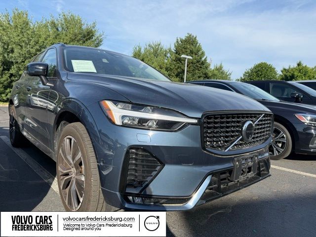 2024 Volvo XC60 B5 Plus Dark Theme AWD