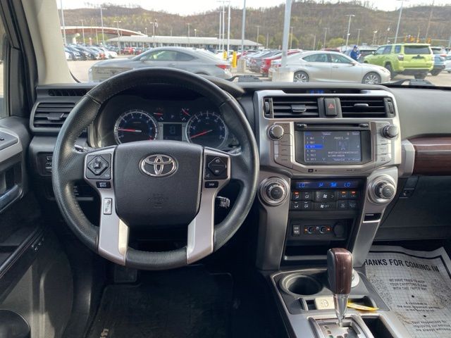 2016 Toyota 4Runner Limited photo