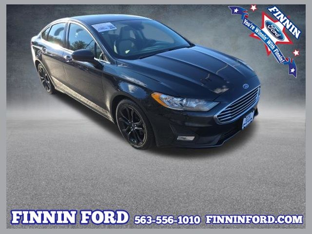 Blue Metallic 2020 Ford Fusion SE FWD Sedan Front-Wheel Drive 6-Speed Automatic