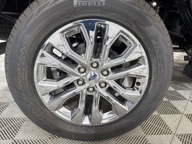 2025 Agate Black Metallic Ford F-150 XLT 4X4 Truck
