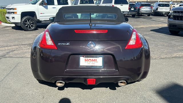 2014 Nissan 370Z Base 7