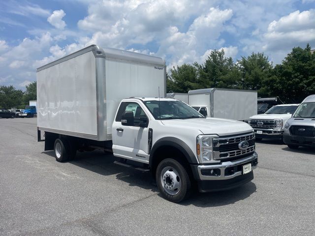 2024 Ford F-550 Super Duty 