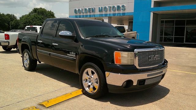  2011 GMC Sierra 1500 SLE Crew Cab   