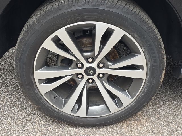 2021 Ford Expedition Limited:167621B