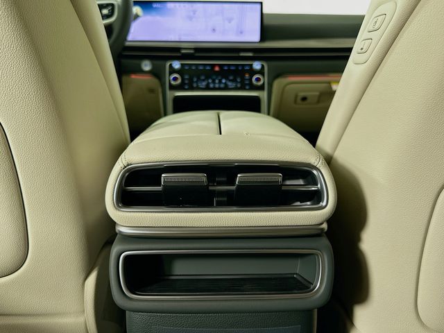 Thumbnail: 2026 Genesis GV80 - 18