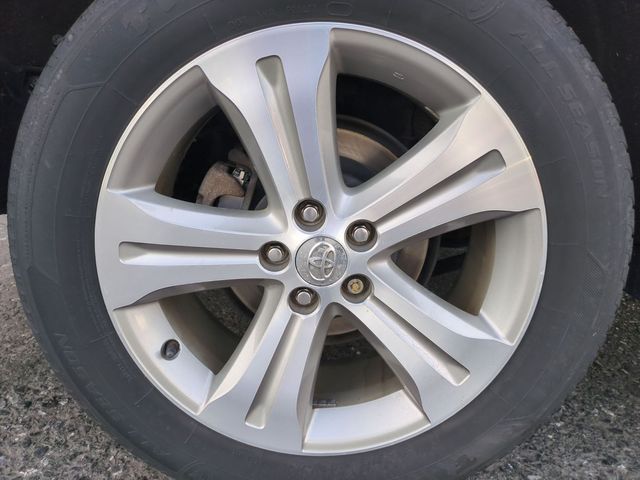 used 2013 Toyota Highlander car, priced at $18,591