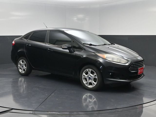 2015 Ford Fiesta SE - 3