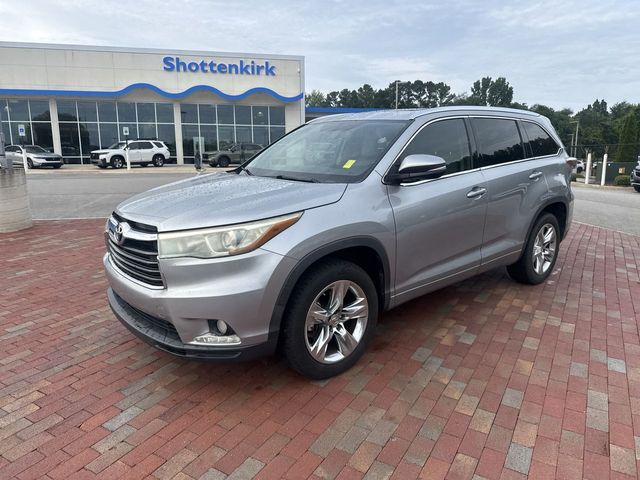 Silver Sky Metallic 2014 Toyota Highlander SUV / Crossover Front-Wheel Drive 6-Speed Automatic Overdrive