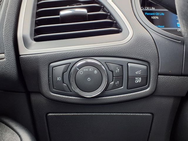 2023 Ford Edge