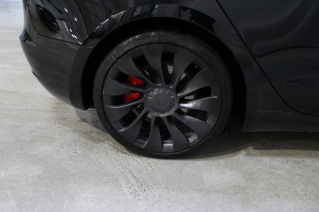 Used 2022 Black Tesla Performance image 40