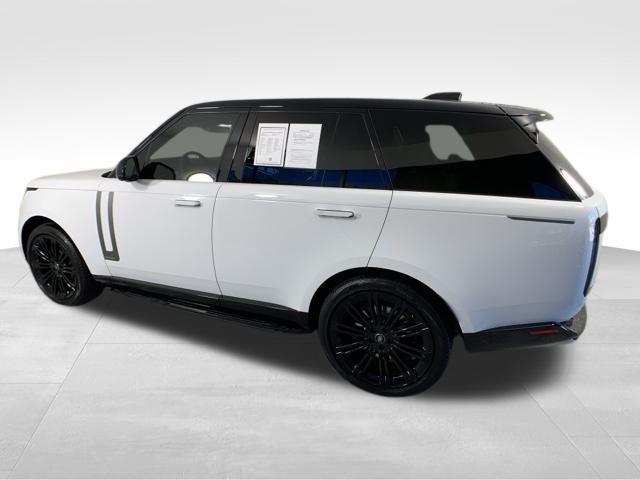 2023 Land Rover Range Rover Autobiography 4