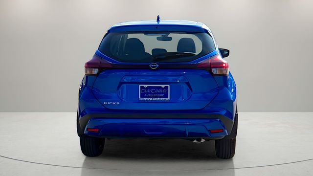 2025 Nissan Kicks Play