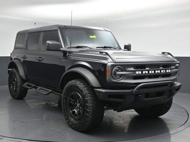 Shadow Black 2023 Ford Bronco SUV / Crossover Four-Wheel Drive Automatic