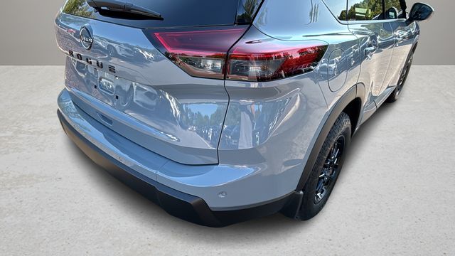 Used 2026 Gray Nissan Dark Armor image 39