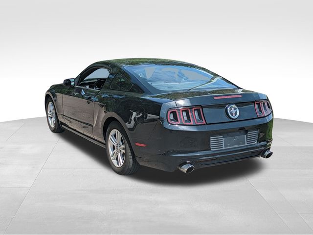 2014 Ford Mustang V6 photo