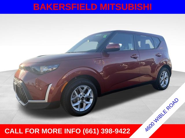 Mars Orange 2024 Kia Soul LX FWD SUV / Crossover Front-Wheel Drive Continuously Variable Transmission