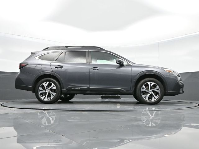 2020 Subaru Outback Limited 35