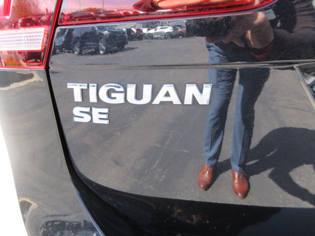 2020 Volkswagen Tiguan 2.0T SE R-Line Black Black at North Houston Mitsubishi