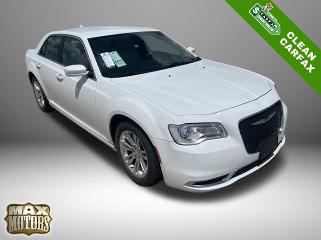 Bright White Clearcoat 2020 Chrysler 300 Sedan Rear-Wheel Drive 8-Speed Automatic