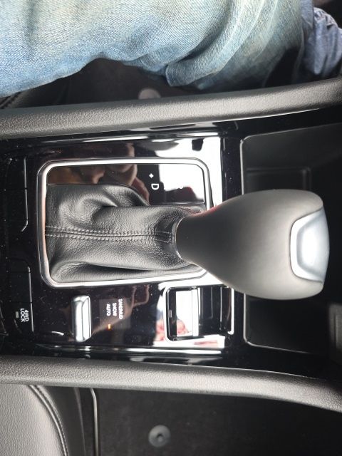 2026 Jeep Compass Limited - Hydro Blue Pearlcoat exterior view 18