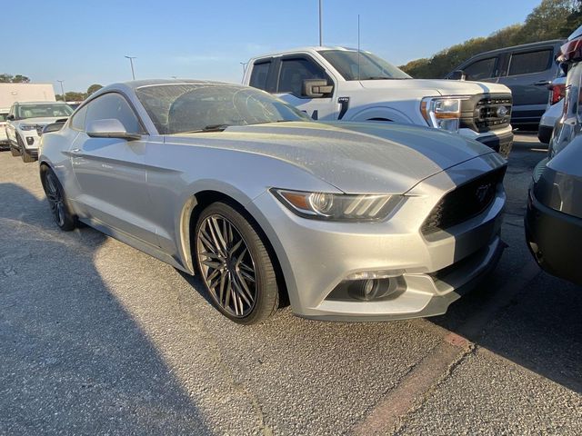 2017 Ford Mustang EcoBoost Coupe RWD