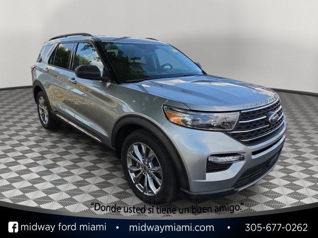Silver Metallic 2023 Ford Explorer XLT RWD SUV / Crossover Rear-Wheel Drive Automatic